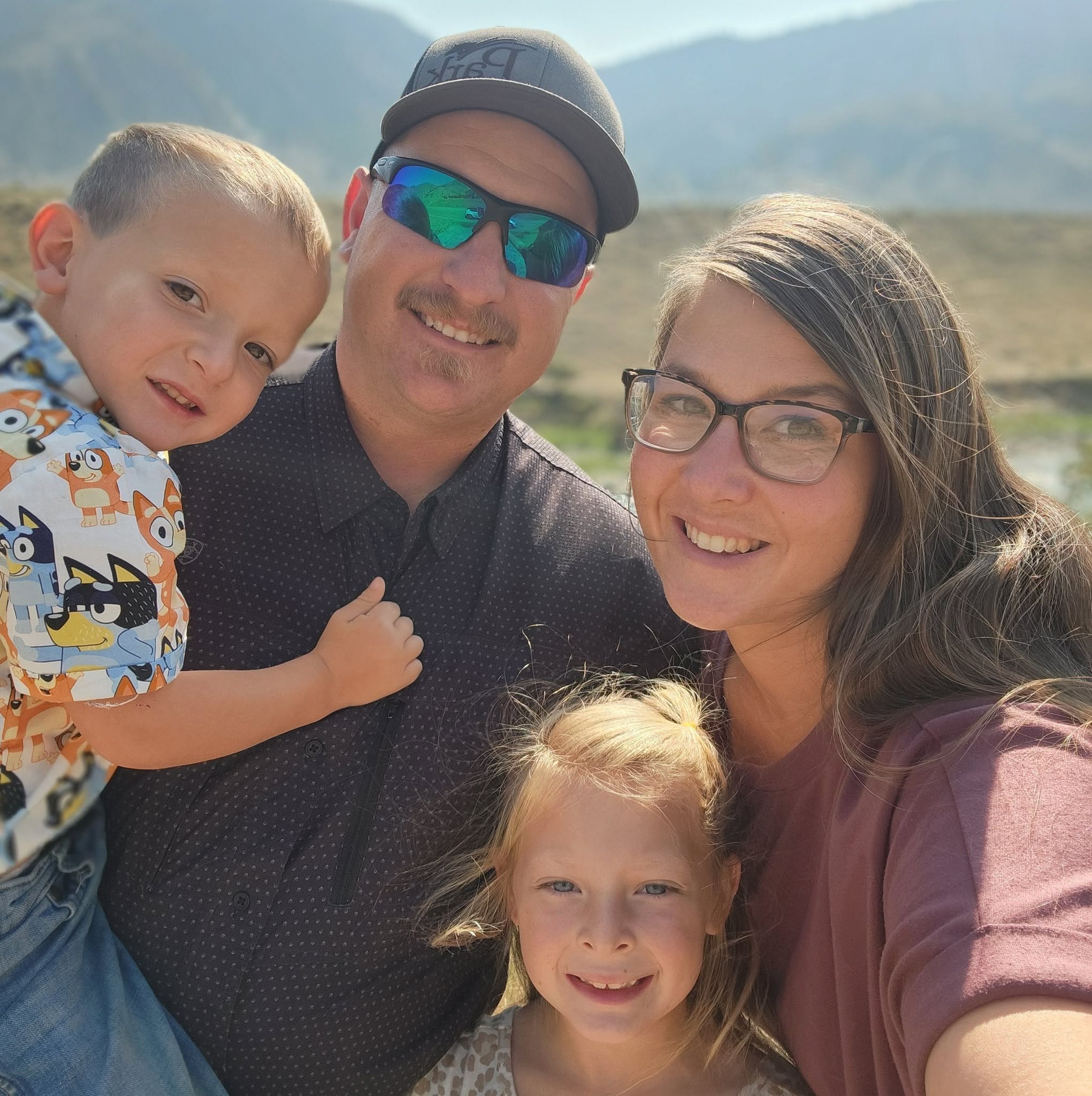 The family behind Diamond Y Performance Horses